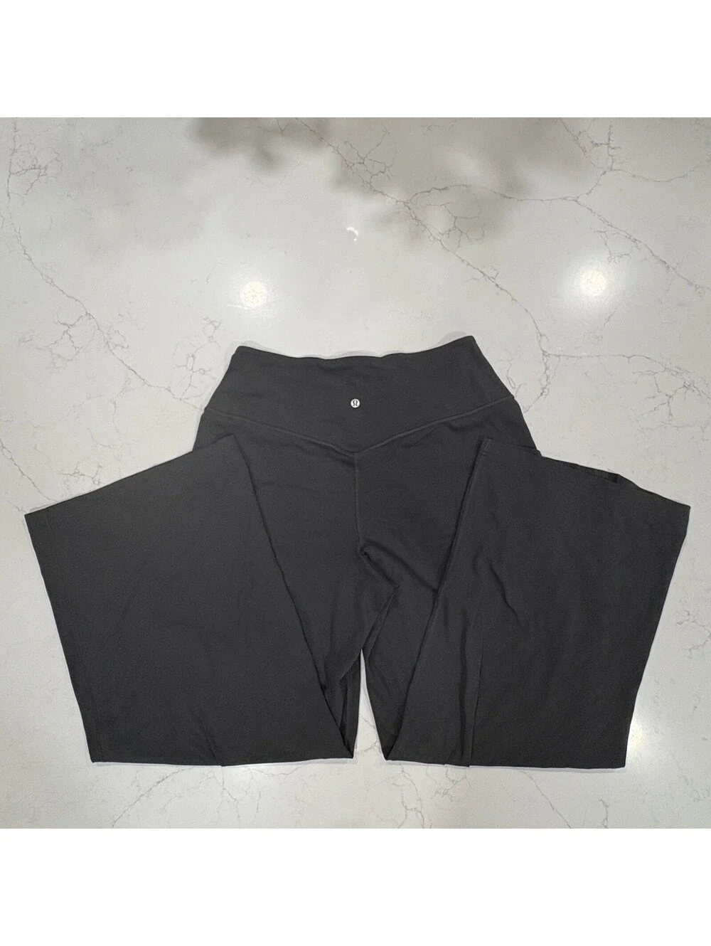 lululemon athletica lululemon black